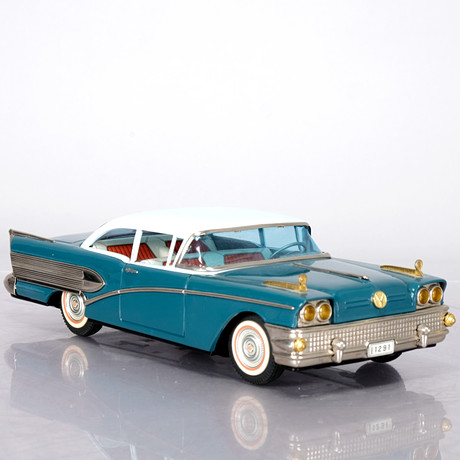 TOY CAR, Buick Cab, Ichiko, Japan. Toys - Toys - Auctionet
