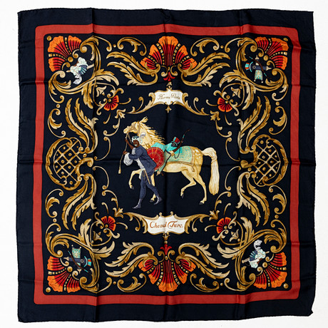 HERMÈS. Sjal, siden, "Cheval Turc", designad av Christiane Vauzelles, 1970, Paris, Frankrike. på auktion hos Auktionshuset Kolonn
