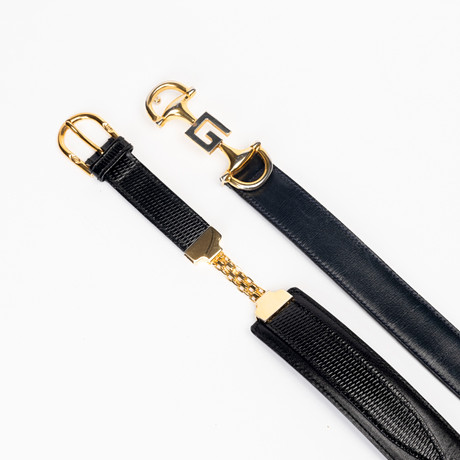 GUCCI. Bälten, 2 st, läder, Florens, Italien, (70 cm). på auktion hos Auktionshuset Kolonn