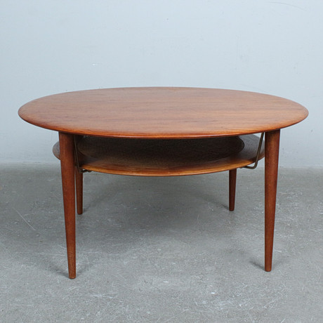COFFEE TABLE with flaps and rattan shelf, dark stained hardwood