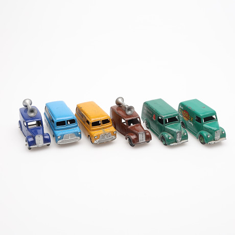 A set of 12 model cars, Corgi/Dinky Toys and others. Toys - Toys
