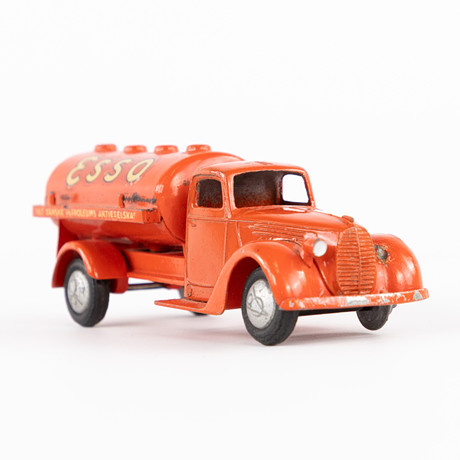DINKY TOYS No. 32c, Tank truck Panhard with ESSO tank. Toys