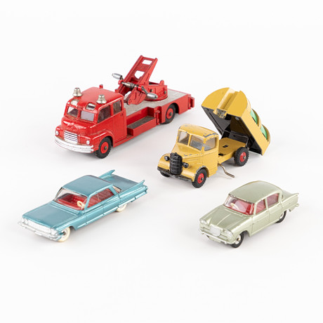希少 DINKY TOYS 425 箱入り新品 トラック 希少 レア DINKY TOYS 425 箱入り新品 トラック I BOUGHT A VINTAGE
