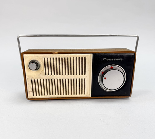 RADIO - Concerto, 1950-tal. på auktion hos TOKA Auktionshus