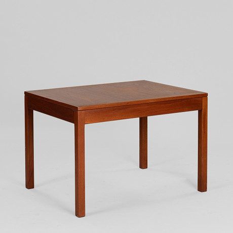 BØRGE MOGENSEN. Fredericia Stolefabrik. Armchair model 2207 with
