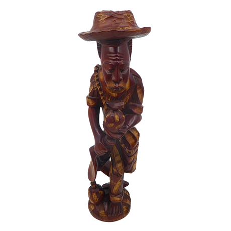 HANDSKUREN AFRIKANSK TRÄFIGUR - MAN MED HATT. på svensk auktion