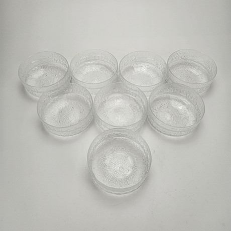 JORMA VENNOLA AHLSTRÖM. bålset, 9 delar, glas/metall, 