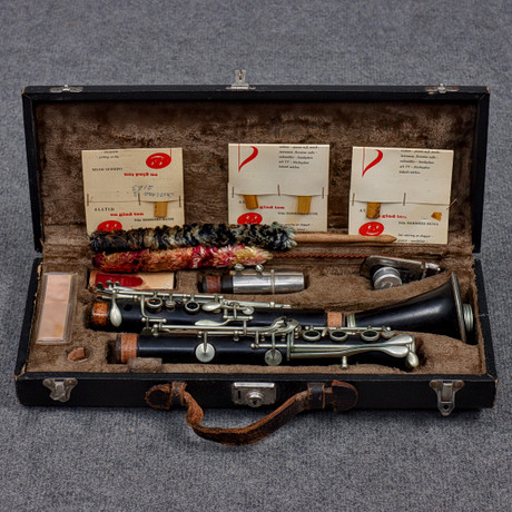 CLARINET, Lignatone, Czechoslovakia. Collectables - Musical