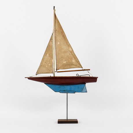 BOAT MODEL, ITA 45, Prada, Luna Rossa, 1900s. Miscellaneous