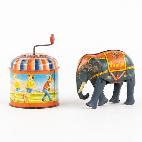 Terra by Battat - Juego de vida salvaje - Figuras de juguete de plástico realistas con juguetes de elefante para niños a partir de 3 años (6 piezas
