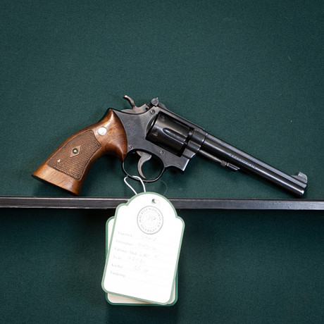 Smith & Wesson kal. 38SP #77076. på auktion hos Mauritz Widforss