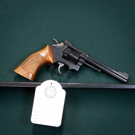 Smith & Wesson m/17-5 kal. 22LR #AWV1197. på auktion hos Mauritz Widforss