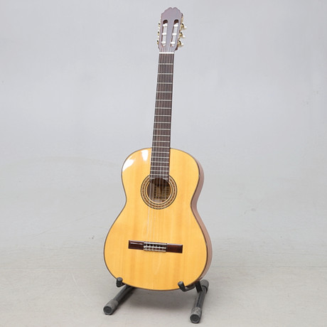 ACOUSTIC GUITAR, F-150, Japan, Manufactured by Kurosawa, Jullian