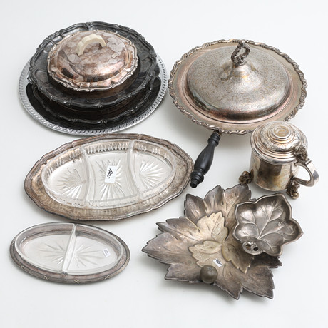 SCANDIA GOLD. Three gold plated metal trays, end of 20th century