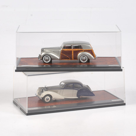 MODELLBILAR, 2 st, metall/resin. Bl.a. Bentley 4 1/4 Liter Carlton Pillarless Saloon, Matrix Models, skala 1:43.