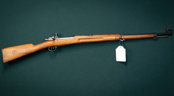 Carl Gustaf m/96 kal. 6,5x55 #61111 SE1185130. på auktion hos Mauritz Widforss