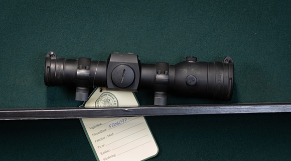 Aimpoint H34L 2MOA. på auktion hos Mauritz Widforss