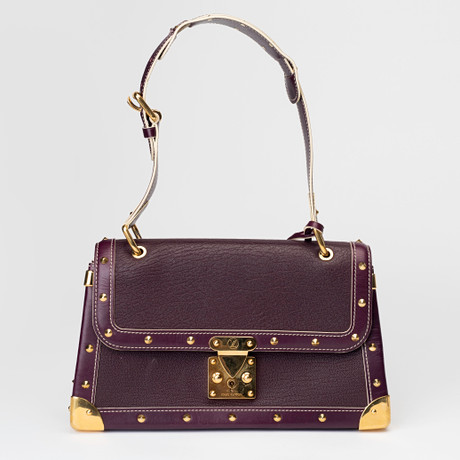 LOUIS VUITTON. Handväska, lila suhaliläder, "Le Talentueux", Paris, Frankrike, 2004. på auktion hos Auktionshuset Kolonn