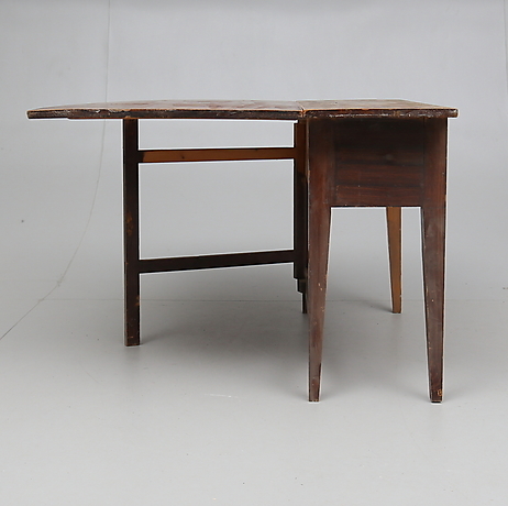 SLAG TABLE, 1800s / 1900s. Furniture - Tables - Auctionet