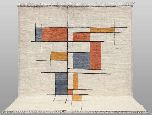 ORIENTMATTA, modern marockansk design, ca 293 x 264 cm. på auktion hos Skandia Auktion