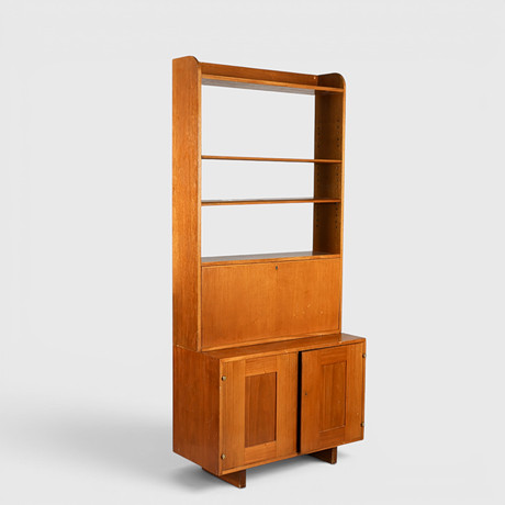 JOSEF FRANK. Bokhylla i mahogny modell 2112, för Firma Svenskt Tenn. Sverige.(2).