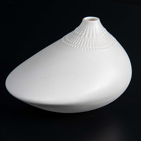 TAPIO WIRKKALA. "Pollo", vas, Studio-Line Rosenthal. på auktion hos Laholms Auktionskammare