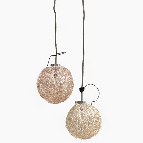 ENZO CATELLANI. Catellani & Smith, "Sweet Light T", virad stomme i aluminium, LED, Made in Italy, guldfärgade. på auktion hos Crafoord Auktioner Stockholm
