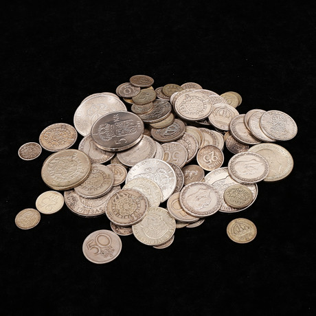 MYNT, silver, Sverige, vikt 541 gram., såld på svensk auktion för 4 221 kr
