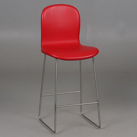 JASPER MORRISON, Barstol med rygg, Cappellini, Italien. på auktion hos Örebro Stadsauktioner