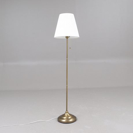 c*い様 【レア★美品】IKEA/KROBY/フロアスタンド/ホワイト/クロム A white metal 'Kroby' floor lamp, IKEA, 2000's. Lighting & Lamps