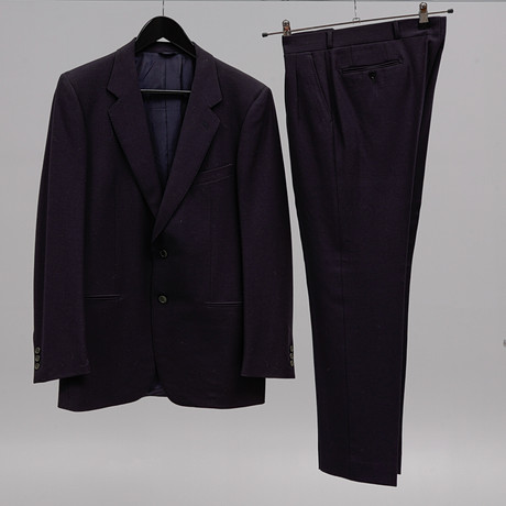 YVES SAINT LAURENT. Kostym, herr, vintage. på auktion hos Auktionsbyrån Varberg
