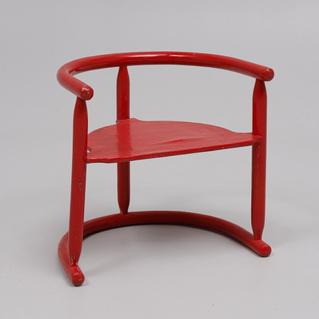 OTTO NIELSEN. BARNSTOL, trä, IKEA 1969. på auktion hos Auktionsbyrån Varberg