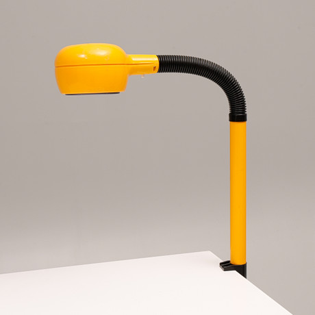 SKRIVBORDSLAMPA " Kobra", Fagerhults belysning, 1970-tal. på auktion hos Auktionsbyrån Varberg