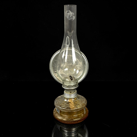 FOTOGENLAMPA, vägghängd, glas & metall, 1900-tal. på auktion hos Roslagens Auktionsverk