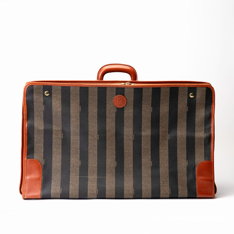 FENDI. Resväska, "Fendi Pequin Soft Suitcase". på auktion hos Auktionshuset Kolonn