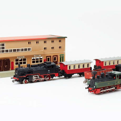 RANGE TRACK + EXTENSION KIT, Märklin SET-HO T3 / SET-HO E. Toys
