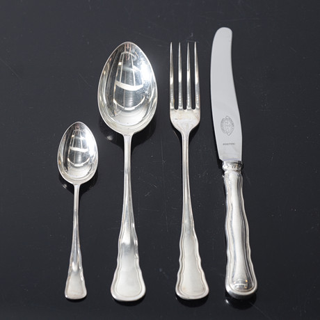 BESTICK, 48 delar, silver, olika tillverkare. Totalvikt ca 1753 gram inklusive knivarnas s