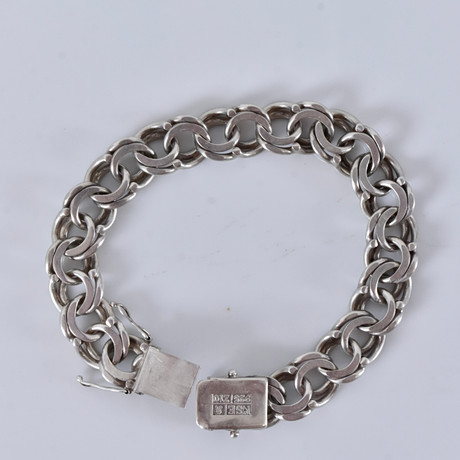 ARMBAND, bismarck, NSE Guldvaru AB Köping 1998. på auktion hos Halmstads Auktionskammare