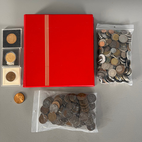 MYNT, 170 st, delvis silver, Sverige, MINNESPLAKETTER, 2 st, LOKALMYNT, delvis i album, medföljer stort antal på auktion hos Skandia Auktion
