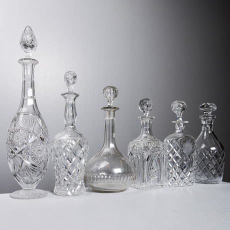 KARAFFER, 6 st, slipat glas, 1900-tal. på auktion hos Formstad Auktioner