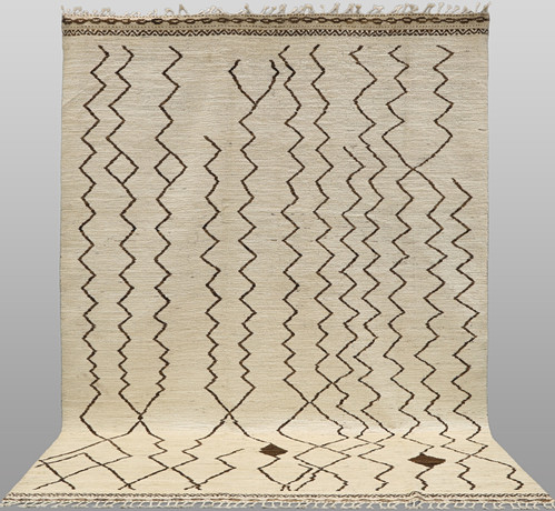 MATTA, "Marocko design", 300 x 211 cm. på auktion hos Helsingborgs Auktionskammare