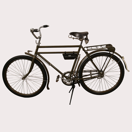 CYKEL, Veterancykel Husqvarna, ca 1939 med original lackering., såld på svensk auktion för 155 kr