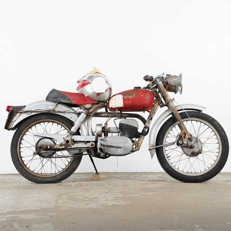 HUSQVARNA, modell 282 "Silverpilen", 1957, Sverige.
