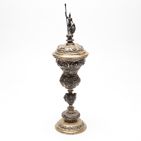 POKAL med LOCK, silver, Historismus, 1800/1900-tal. vikt ca 931 gram. på auktion hos Gomér & Andersson Linköping