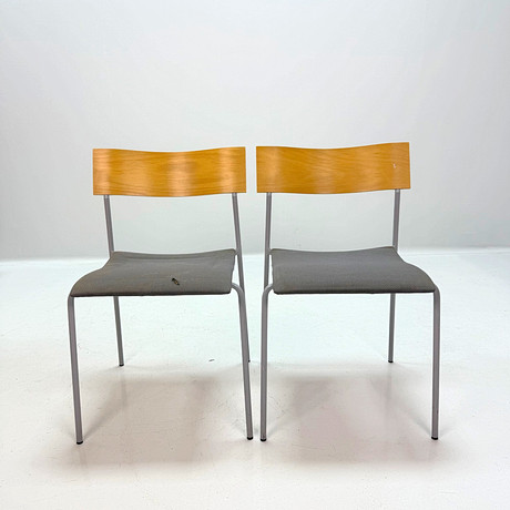 JOHANNES FOERSOM & PETER HIORT-LORENZEN. STOLAR, Campus”, björk, textil och stål, Lammhults, 1992. på auktion hos TOKA Auktionshus