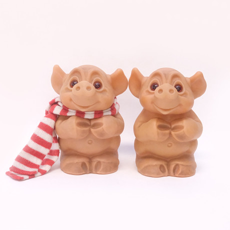 LISA LARSON. Piggy bank, stoneware, signed and dated -96. Ceramics