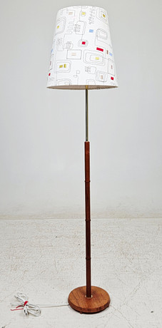 GOLVLAMPA, teak, Möllers Armatur, Eskilstuna, 1950/60-tal. på auktion hos Auktionshuset Thörner & Ek