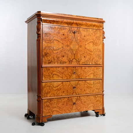 CHIFFONJÉ, 1800-talets slut.
