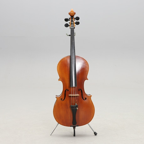 CELLO, 3/4, Bjärton, Bjärnum 1950. på auktion hos Crafoord Auktioner Malmö