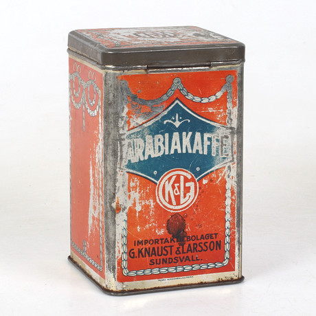 PLÅTBURK. litograferad plåt, "Arabiakaffe", Importaktiebolaget G. Knaust & Larsson, Sundsvall, 1800/1900-tal. på auktion hos Stadsauktion Sundsvall